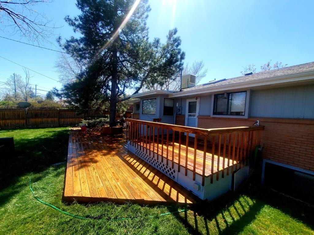 My Dee's Decks n' Ducts deck building